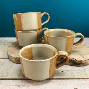 IRON MOUNTAIN Stoneware Mugs Set Of 4 10 Oz White Top Glaze VTG 60s Mid-Century